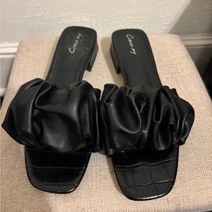 Circus by Sam Edelman Black Sandals Size 8